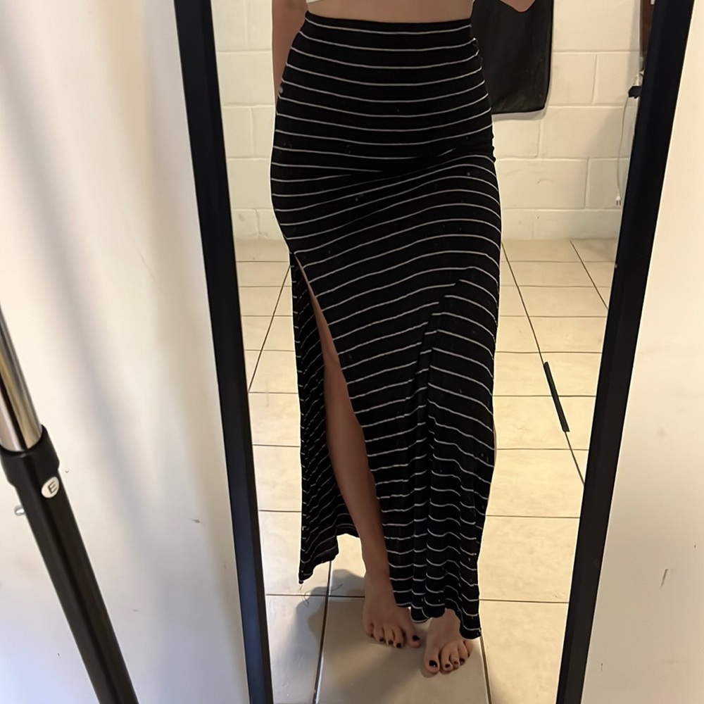 Garage Double-Slit High Waisted Maxi Skirt